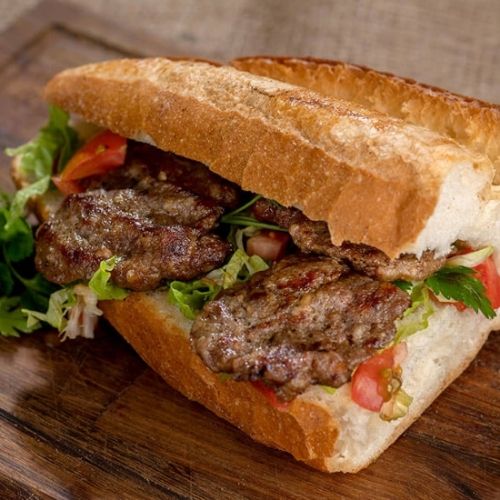 Akçaabat Köfte / Ekmek